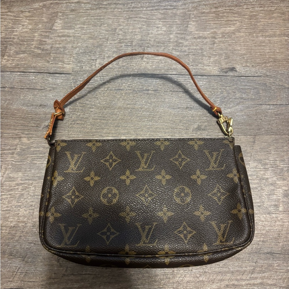 Louis Vuitton Brown Monogram Pochette
